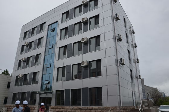 Niestandardowe prefabrykowane wielopiętrowe budynki stalowe
