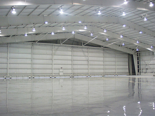Prefabrykowana konstrukcja ze stali lekkiej Hangar samolot Hangar konstrukcja samolotu