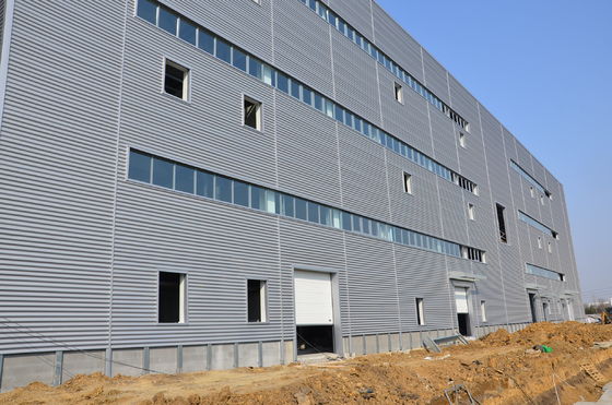 Konstrukcja stalowa PEB na zamówienie dla mebli i magazynu sanitarnego