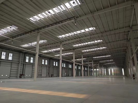 Q235 Q335B Stalowe magazyny budynki prefabrykowane magazyny przemysłowe hangary