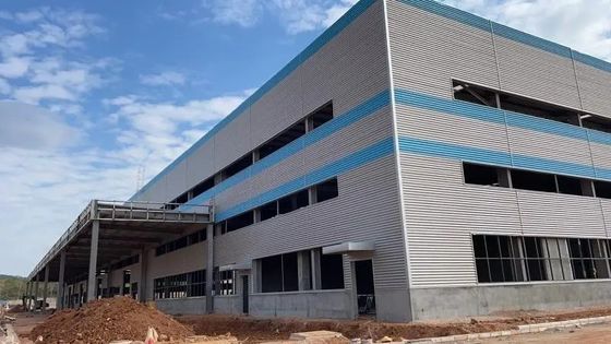 Zastosowane budynki stalowe przemysłowe magazyny hangary konstrukcje stalowe materiały budowlane