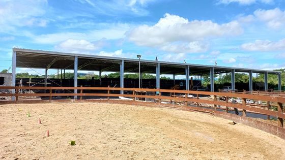 Open wall designed prefabricated metal warehouse barn shed