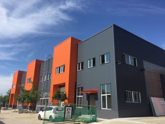 Rozwiązanie budowy konstrukcji stalowych pre-engineered dla ciebie