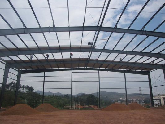 Niestandardowy stalowy magazyn konstrukcyjny, warsztat, hangar od Qingdao KXD