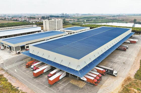 Q355 Steel Prefab Warehouse Building for Logistics Center