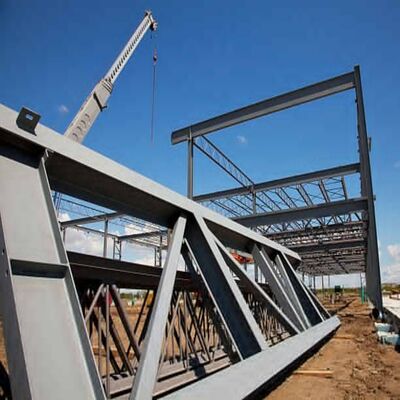 Customizable Weatherproof Steel Warehouse Facility with Large-Span Design and Cost-Effective Construction